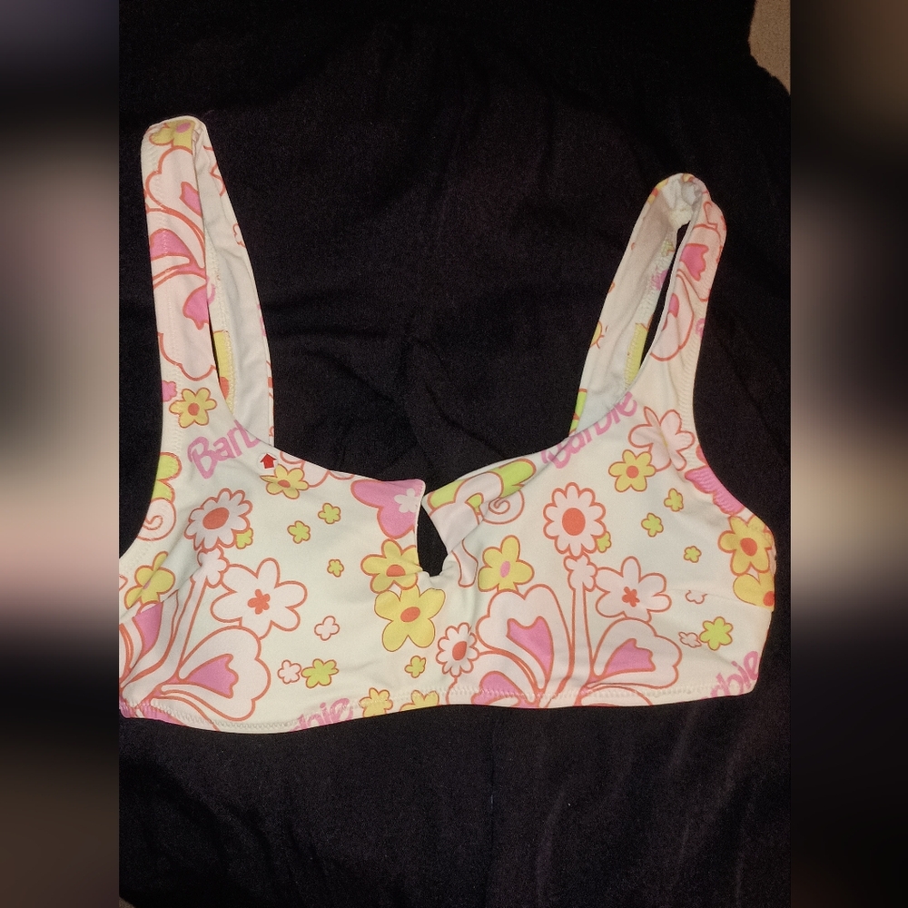 ✨🩷BRAND NEW🩷✨ "Barbie" Bikini Top Size SMALL
